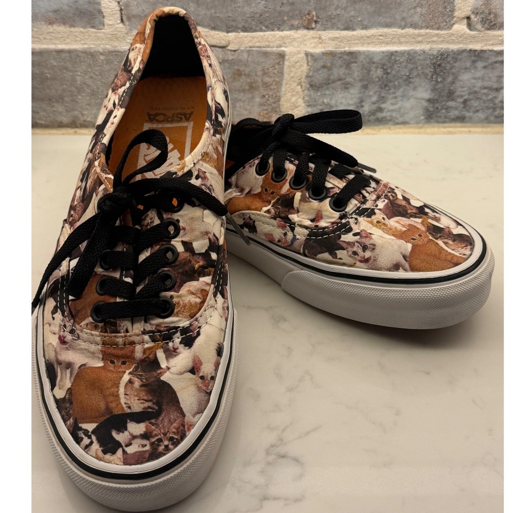 Vans ASPCA Authentic Cat Print Sneakers Canvas Low Top Shoes Multi Color Size 9
